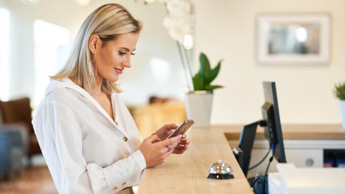 Creating Unforgettable Experiences: Technology's Role in Modern Hotels